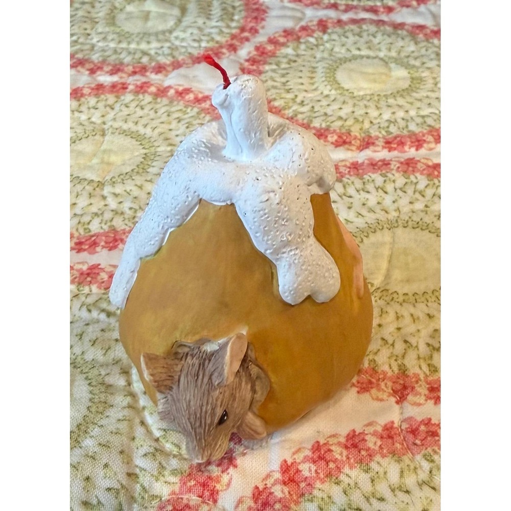 Silvestri Charming Tails Figurine Fresh Fruit Pear Mouse Holiday Christmas Decor